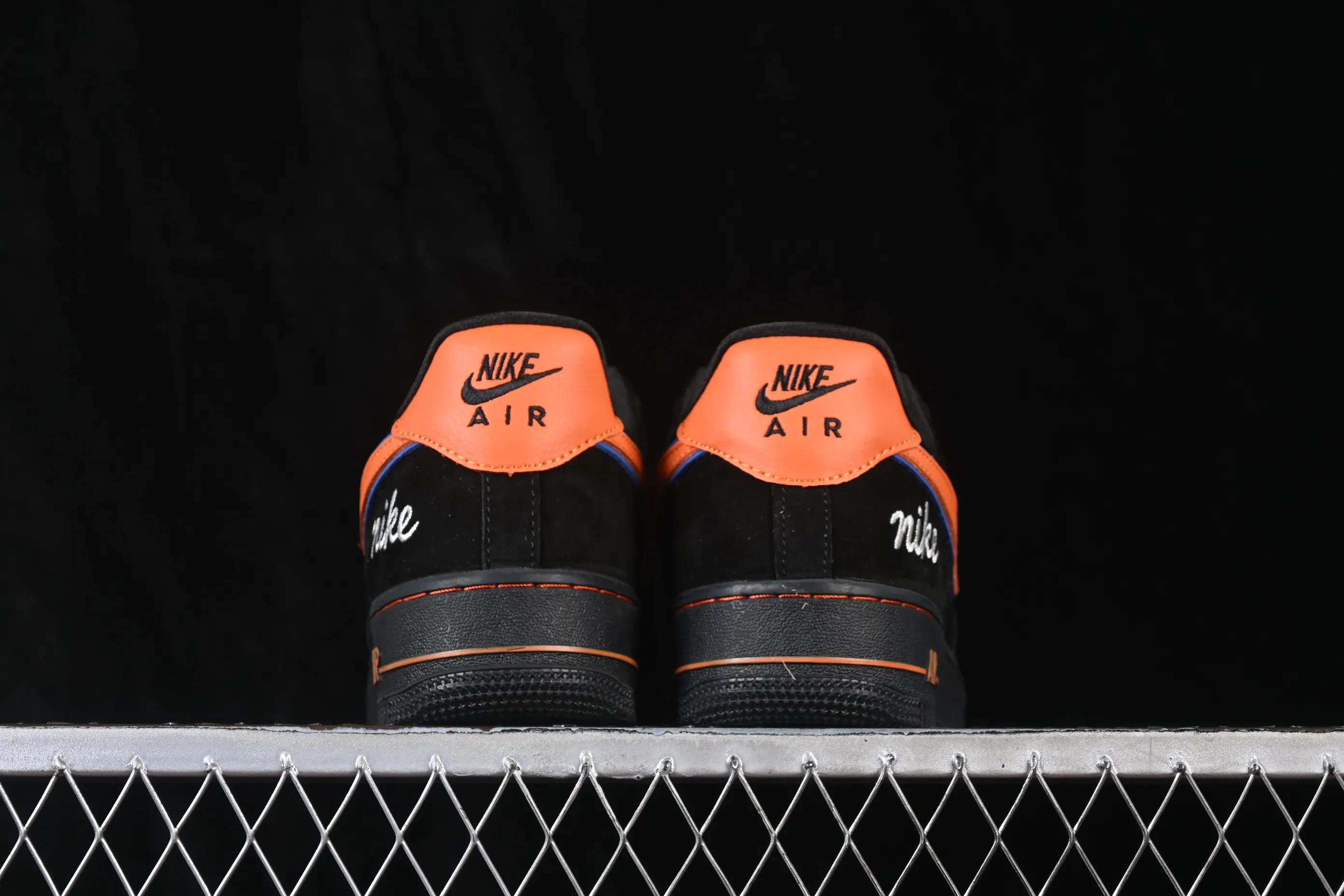 All categories Nk Air Force 1 Air Force series Nk Air Force 1 Low Air Force low-top Nike Air Force 1'07 Low black suede orange hook Air Force 1 low-top casual sneakers FV3694-109